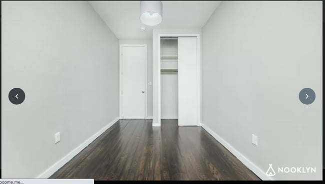 Building Photo - 1568 Sterling Plz