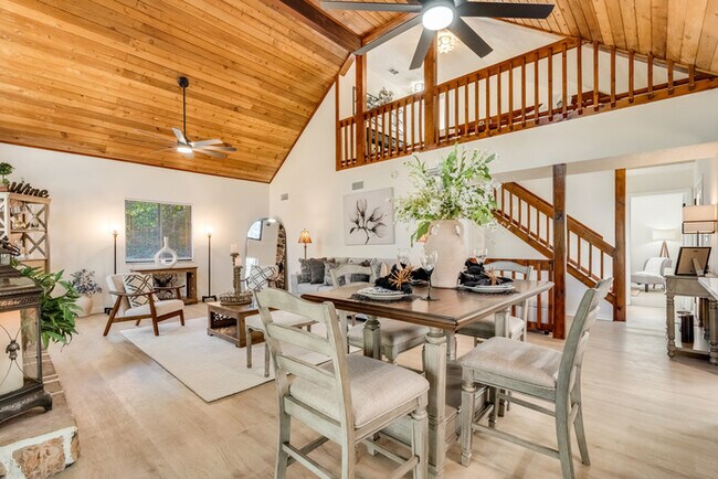 Foto del edificio - Stunning Renovated 3BD/2BA Home for Rent o...