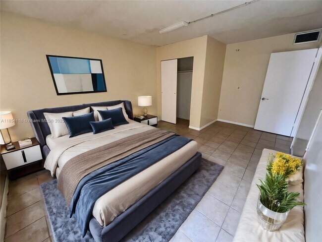 Foto del edificio - 2800 NW 56th Ave