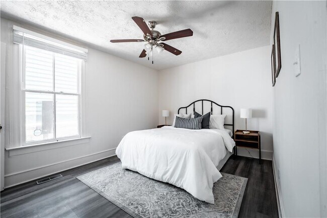 Foto del edificio - 1353 Finley St NE