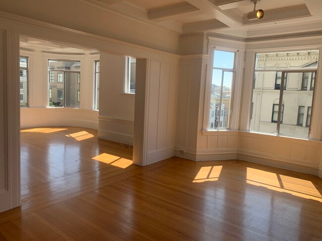 Thru dining room to living room - 1005 Jones St
