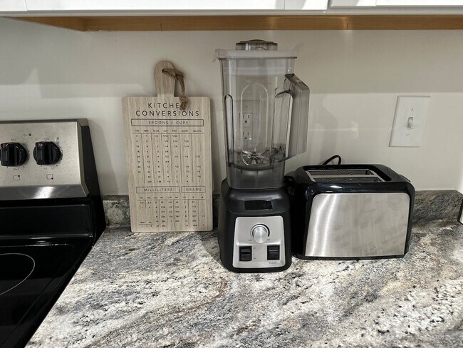 Foto del edificio - 121 Forest St