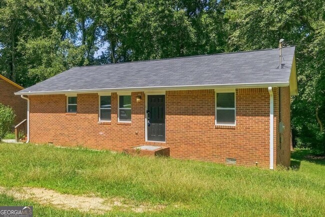Foto del edificio - 715 W Creek Cir