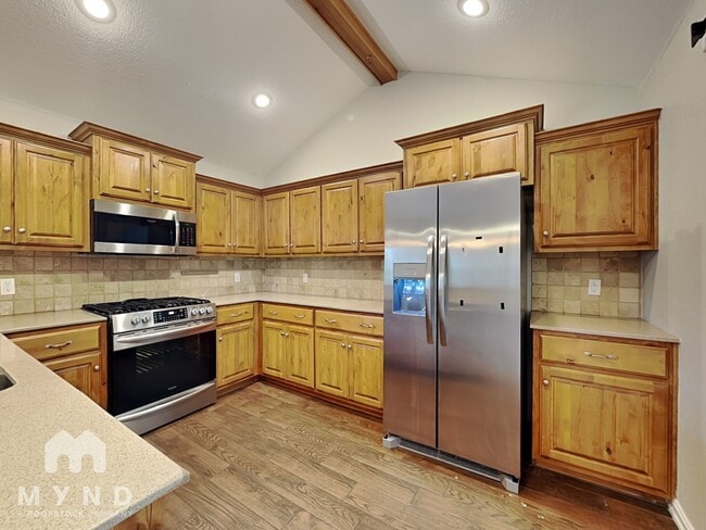 Building Photo - 12717 N 124th E Ave