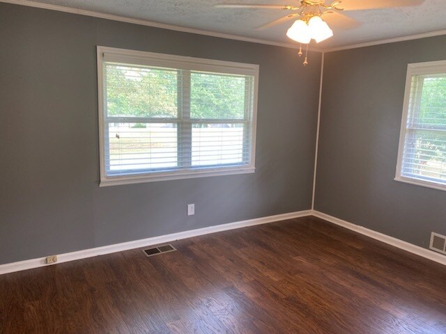 Building Photo - 437 Senoia Rd