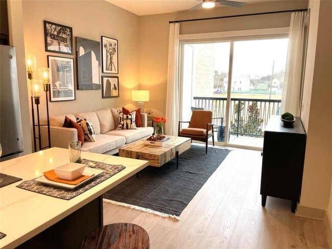 Foto del edificio - 401 W 25th St