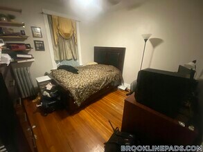 Building Photo - 19 Netherlands Rd