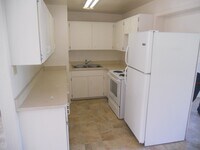 922 Lewis Dr