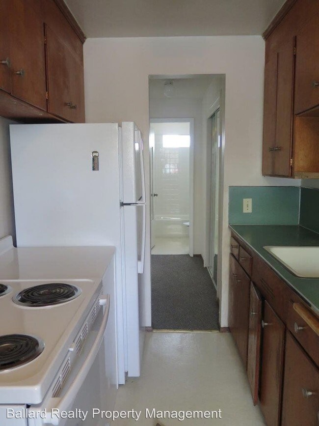 Building Photo - 1521 NW 51st St