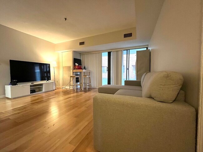 Foto del edificio - 147 Kelton St