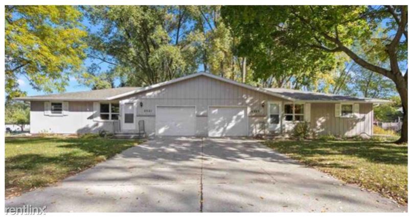 Primary Photo - 3 br, 1 bath Townhome - 2323 Deer Trl