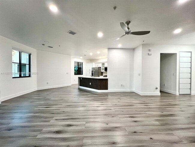 Foto del edificio - 2955 NW 126th Ave