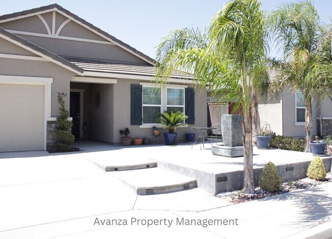 Foto del edificio - Home for Rent 6857 E. Cetti Ave Fresno, CA 93727