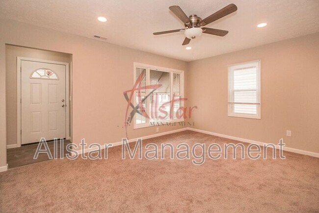 Foto del edificio - 1208 Dawnwood Dr