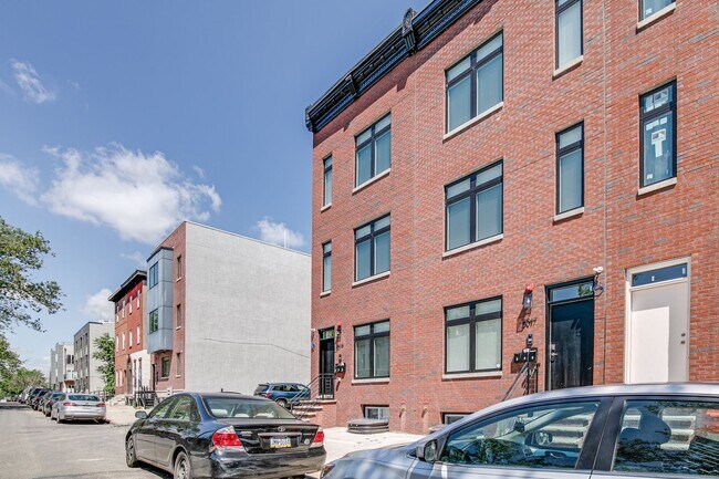 Foto del edificio - 2019 N College Ave