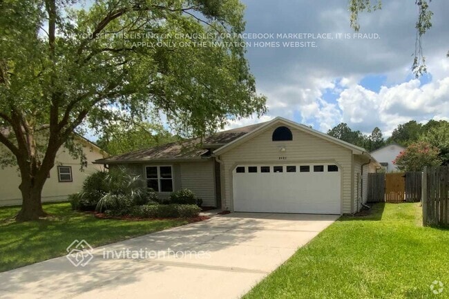 Building Photo - 8488 Branchwater Dr