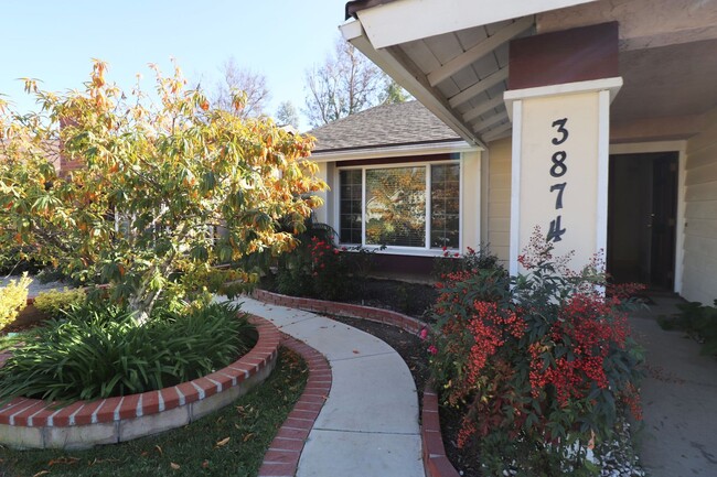 Building Photo - Gorgeous Newbury Park Family Neighborhood ...