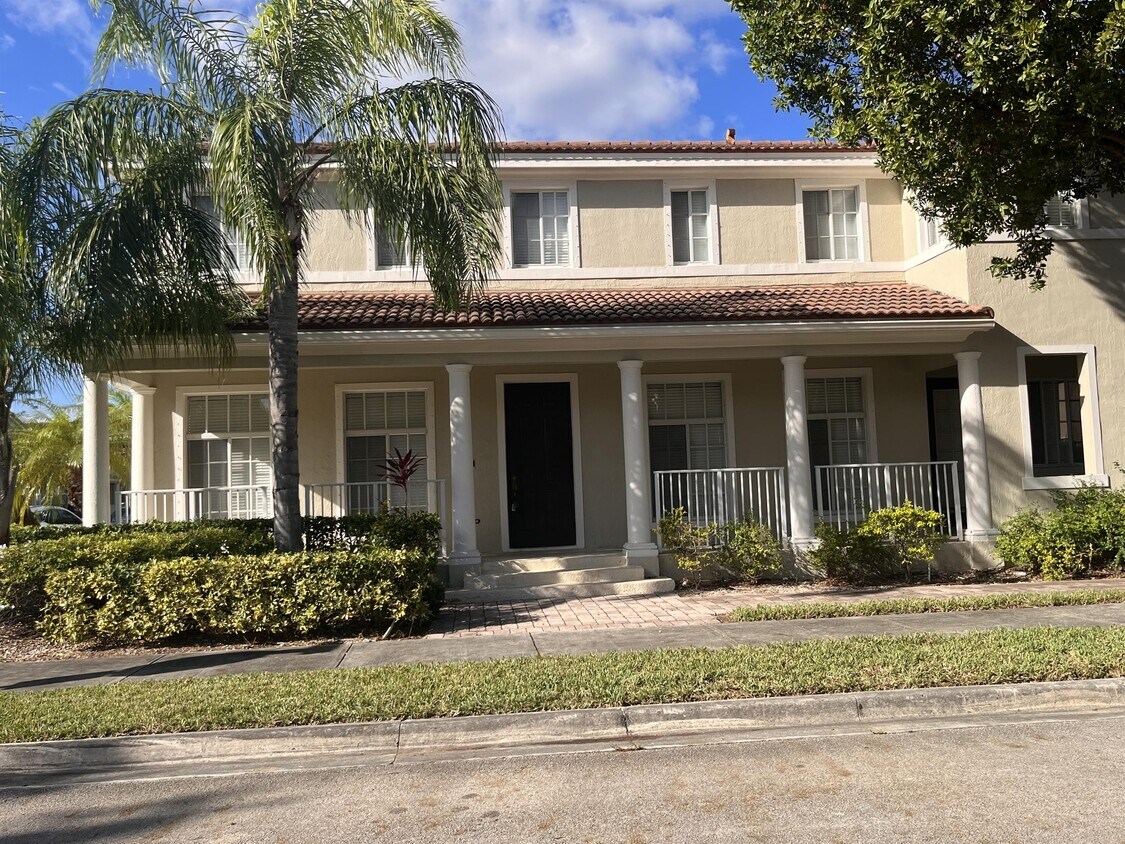 Foto principal - 27379 SW 143rd Ct