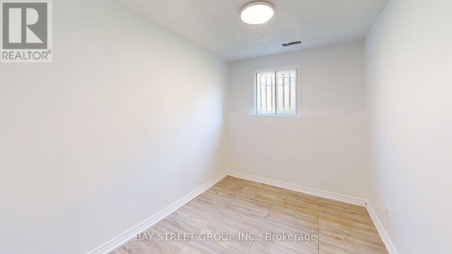Building Photo - 1448-1448 Outlet Dr