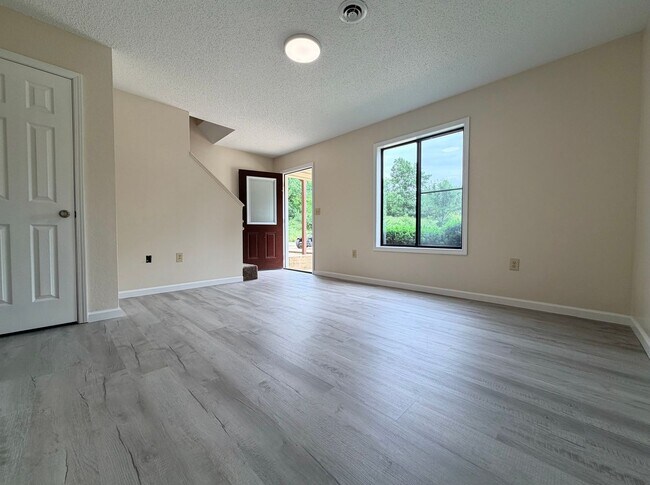 Foto del edificio - 162 Vickie Lynn Ln