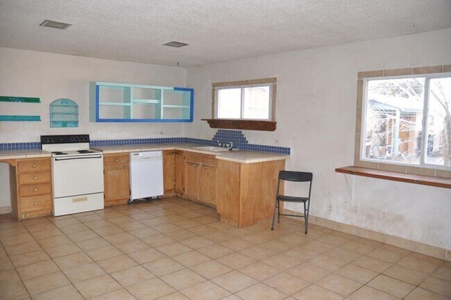 Foto del edificio - 2117 Eton Ave SE