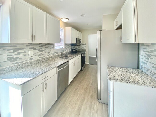 Building Photo - 102 Petworth Dr