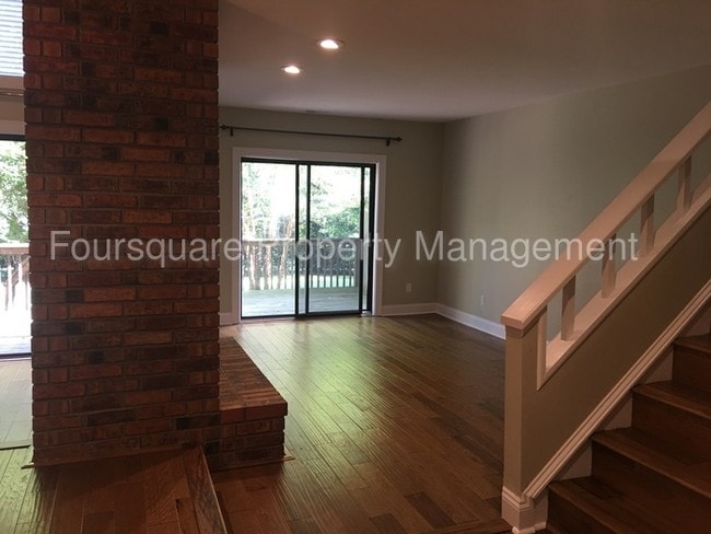 Building Photo - 4407 Sunscape Ln