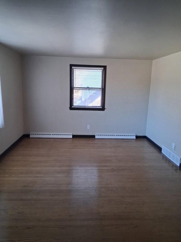 Foto del edificio - 5733 W Birch Ave