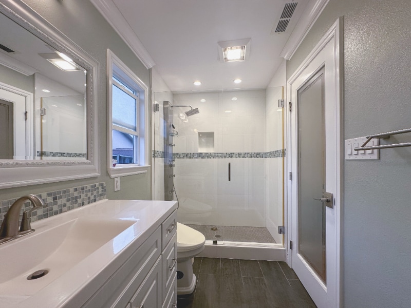 Building Photo - 10320 Farallone Dr