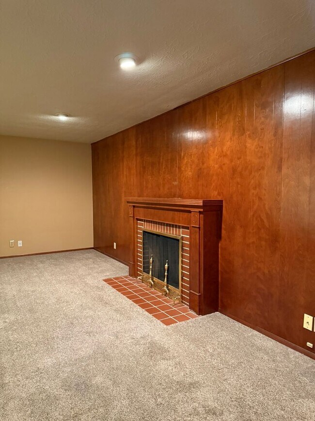 Foto del edificio - 4649 39th Ave NE