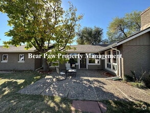 Building Photo - 100 Canyon Vista Dr