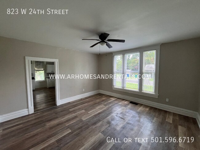 Foto del edificio - 823 W 24th St