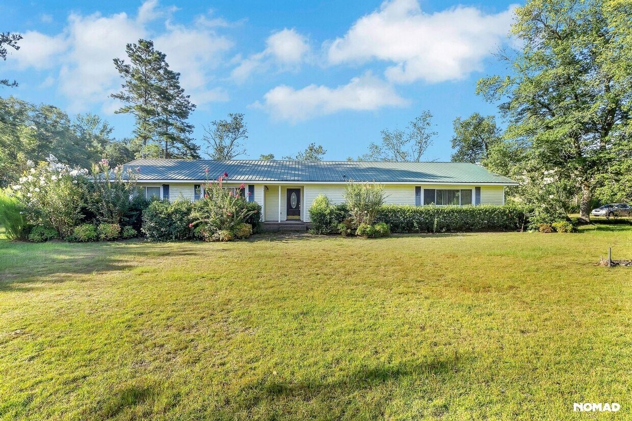 Primary Photo - Spacious 4BR House in Knoxville