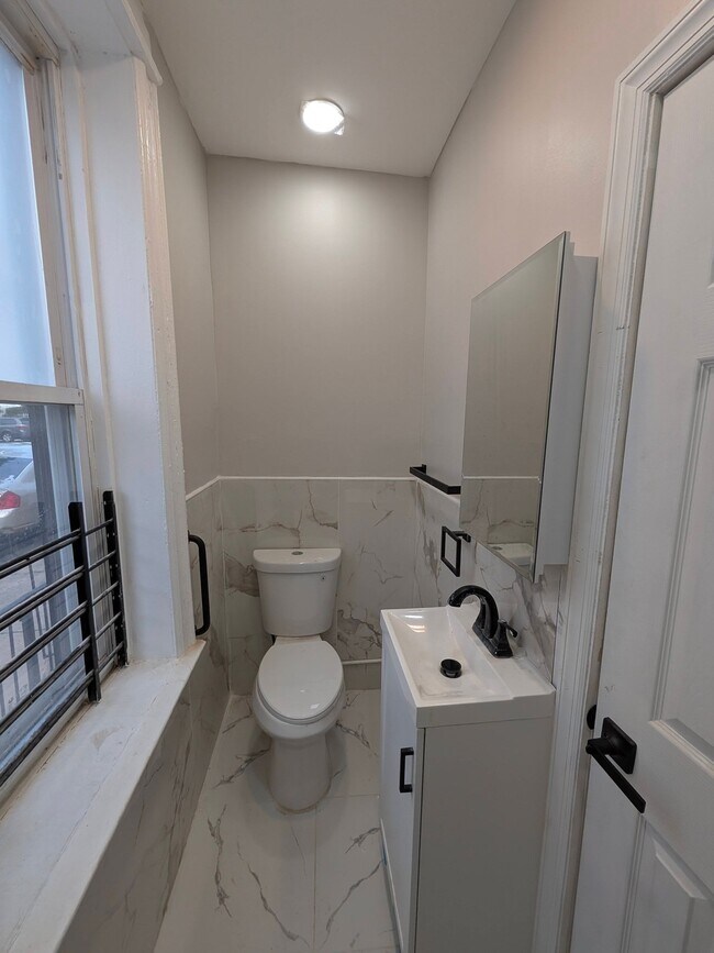Foto del edificio - 295 Avenue B