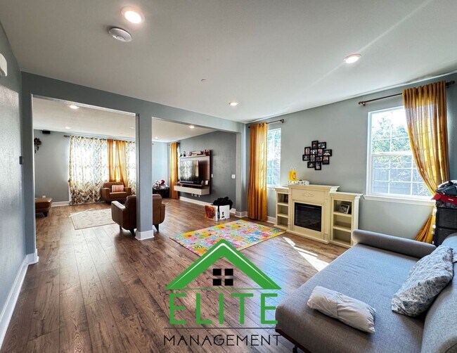 Foto del edificio - Welcome to this Immaculately Maintained Re...