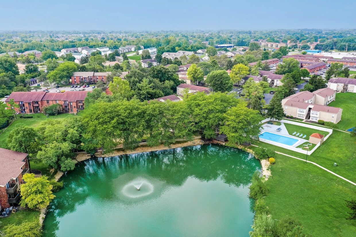 Lake Eden Apartments & Townhomes Apartments in Columbus, OH