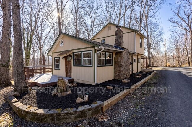 Photo - 11961 Mente Rd House