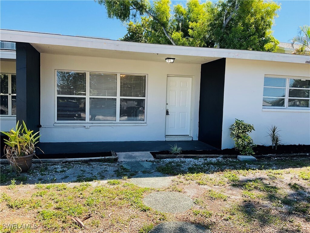 Foto principal - 4919 York St