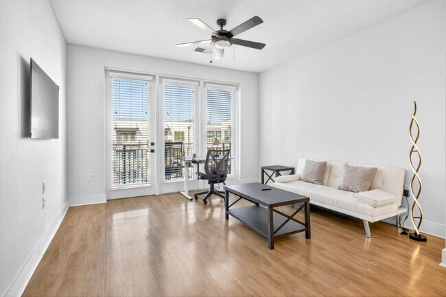 Foto del edificio - 1116 Gramercy Ln