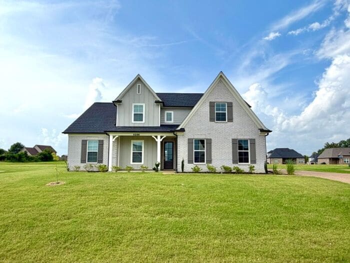 Now Leasing a spacious 5-bedroom 3 bath home in Olive Branch @ Southbranch. - Now Leasing a spacious 5-bedroom 3 bath home in Olive Branch @ Southbranch.