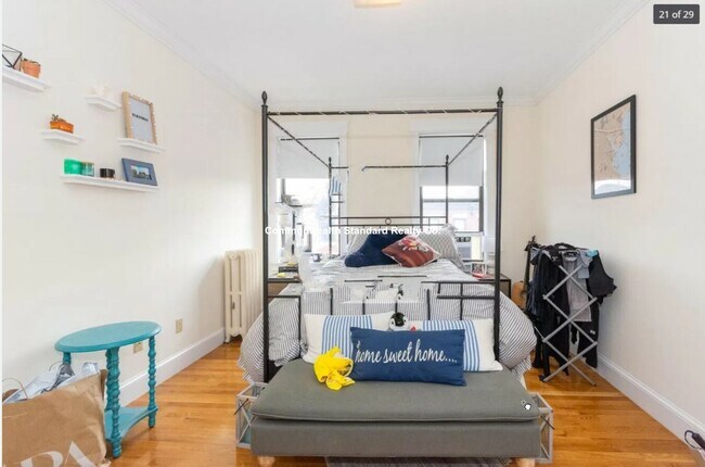 Foto del edificio - 27 Glenville Ave