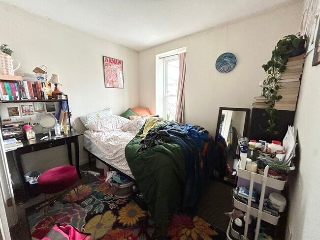 Foto del edificio - 90 Hammond St