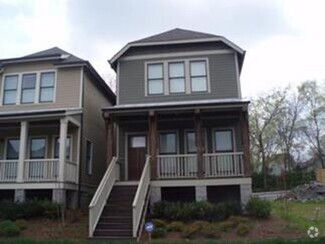 Building Photo - 413 Van Buren St