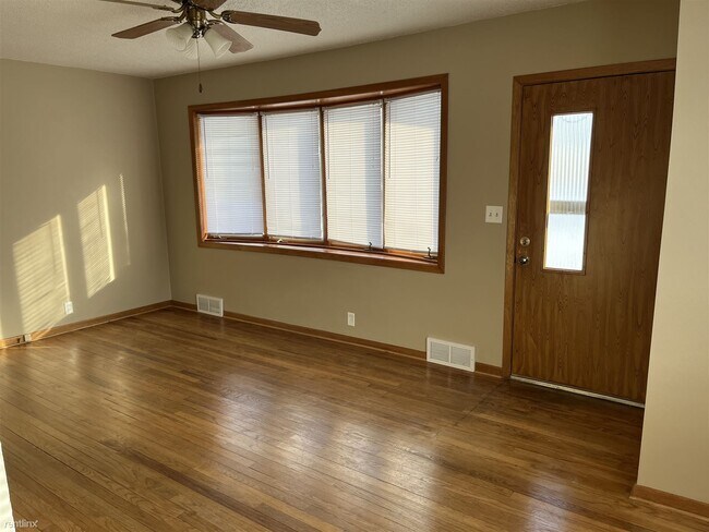 Foto del edificio - 2 br, 1 bath House - 922 S 26th St