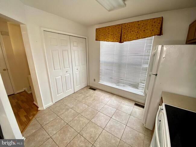 Building Photo - 11302 Golden Eagle Pl
