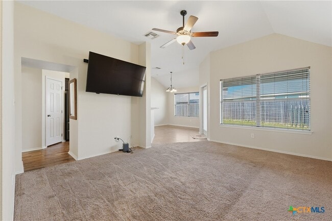 Building Photo - 1312 Lantana Ct