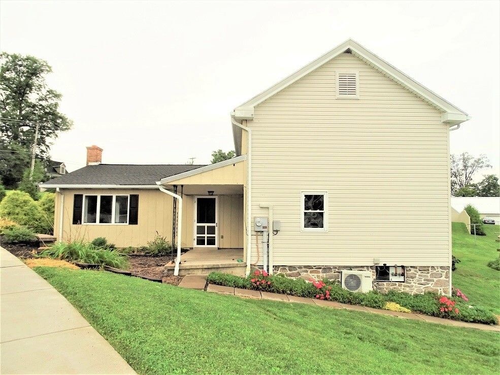 Foto principal - 124 Carriage Way