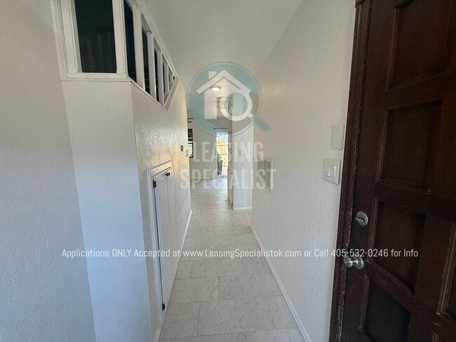 Photo - West Norman 2 Bed 1.5 Bath Townhouse Available for Your Immediate Move!