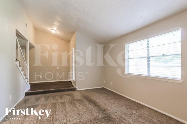 Foto del edificio - 4222 Chestergate Dr