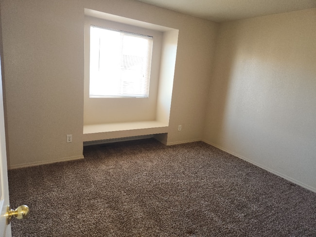Building Photo - 2647 Bannister Ct